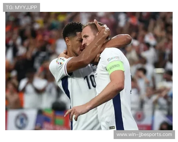 足球星球迷合照P图软件打造专属个性化足球明星合影体验